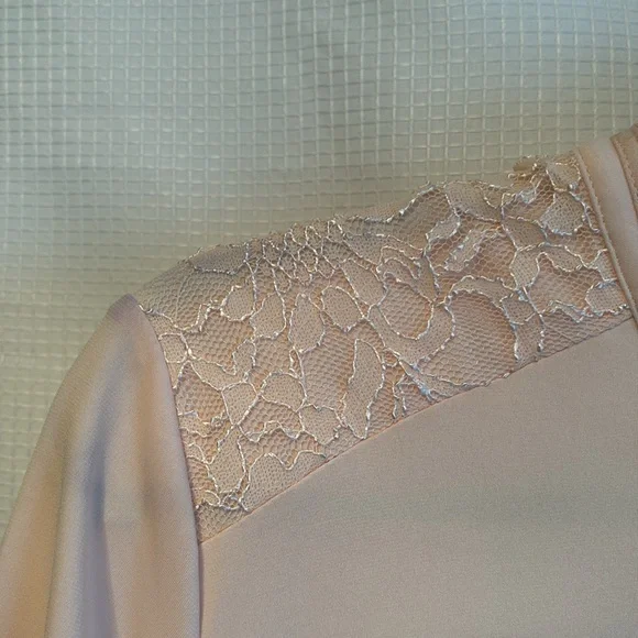 Lovely Karl Lagerfeld pale pink blouse size XL. Great detailing. - Picture 3 of 5